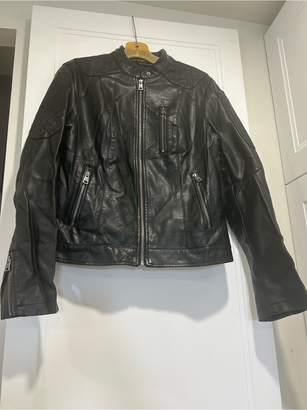 Levi's Women's Black Leather Zip-Front Moto Jacket